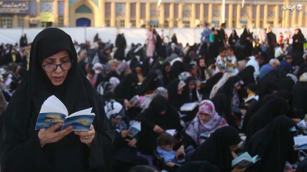 آثار و برکات روز عرفه برای غیر حاجیان 2 تمنای رحمت و سعادت از خداوند در روز عرفه